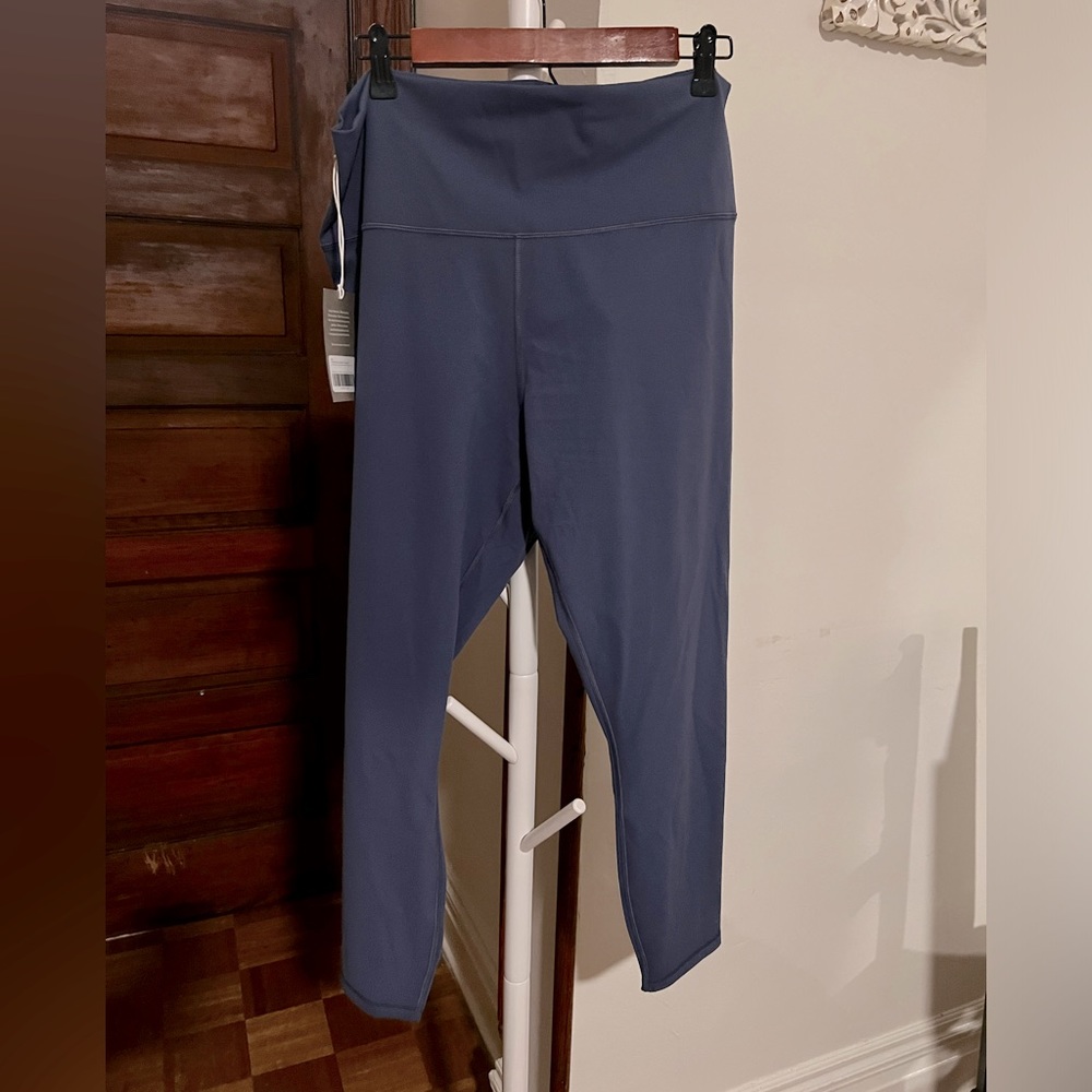 NWT Everlane leggings 3/4 length